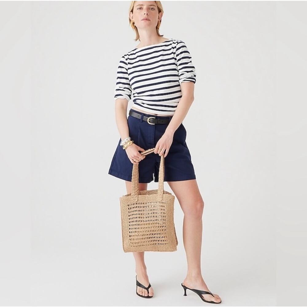 J. Crew Classic Fit 100% Cotton Boatneck Striped T-Shirt White Navy Size Medium - Picture 2 of 10